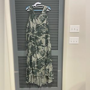 XCVI Linen sun dress-Medium